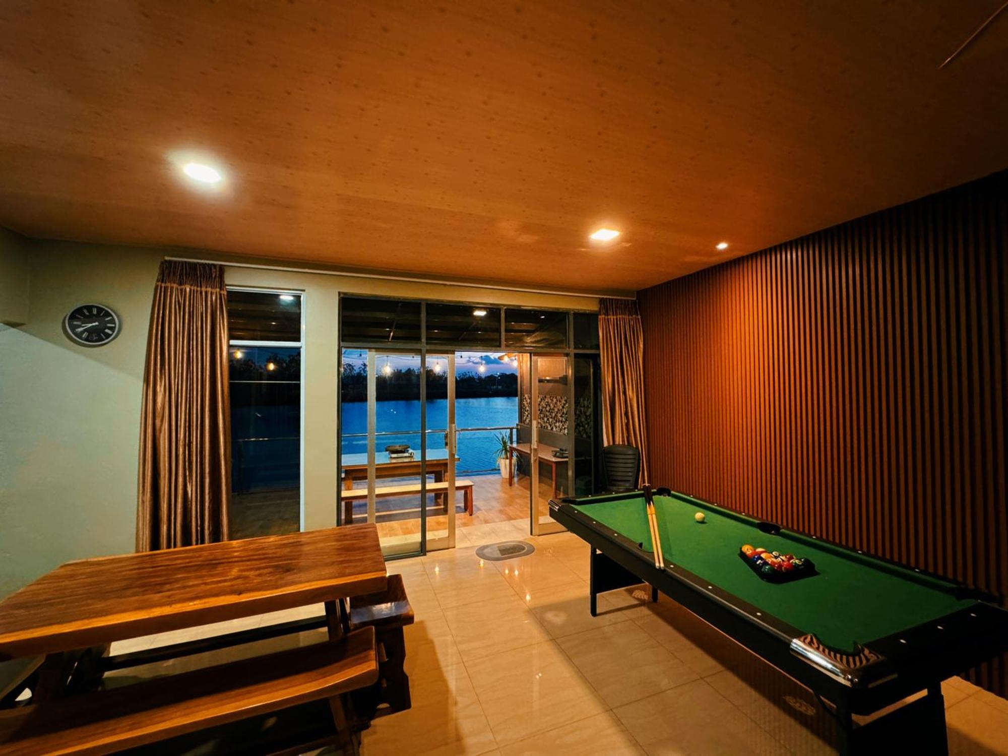 Villa Canoe And Fishing , Free Pickup Batam Exterior foto